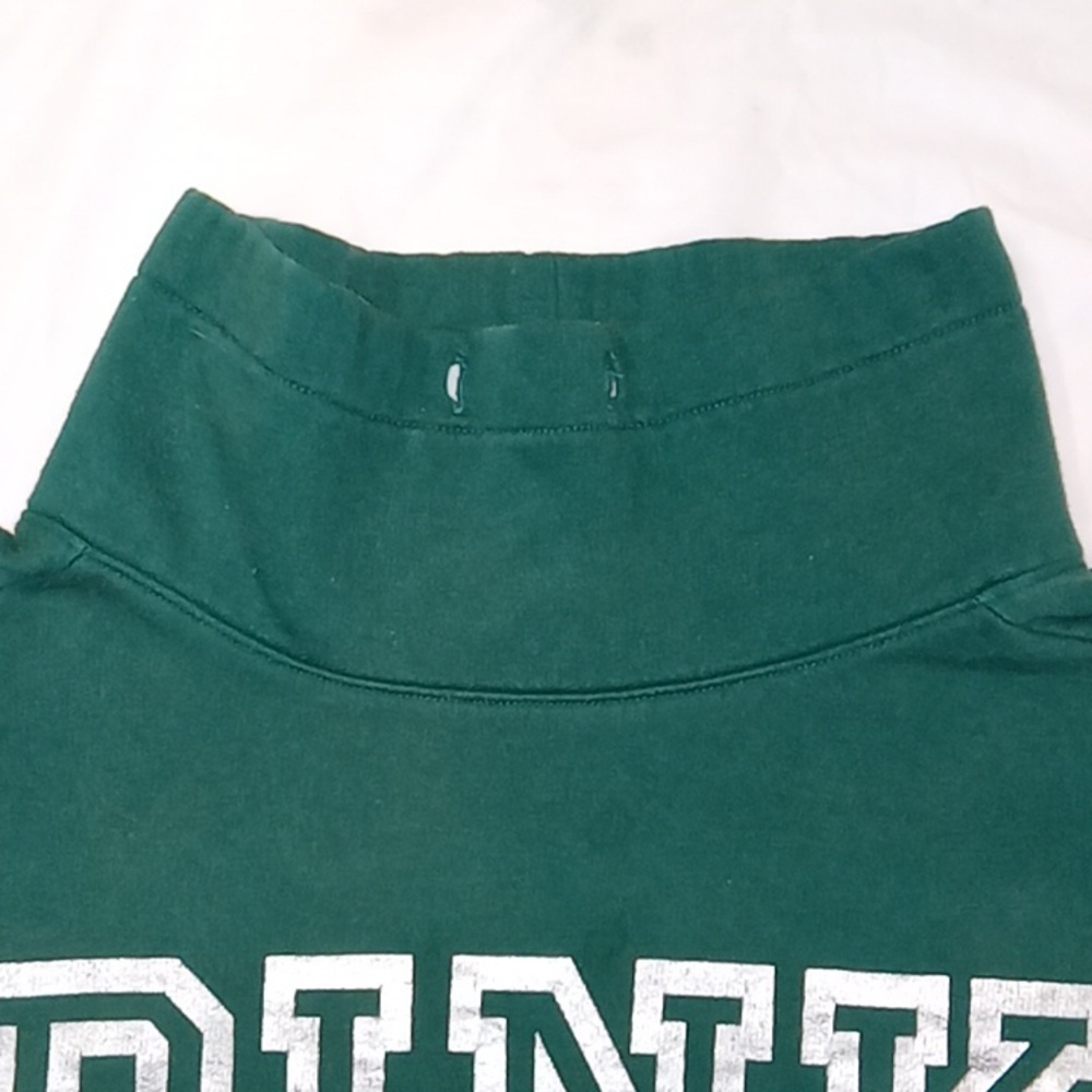 PINK Victoria's Secret Women's Sweat Shirt. - Picture 3 of 4